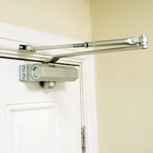 China EN3 EN4 Gate Commercial Surface Mount Door Closer Fig 1 Fig 61 120kg Wall Mounted Door Closer factory