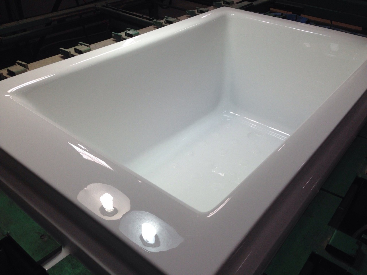 acrylic bathtub making skills training--customer from Saudi Arabia