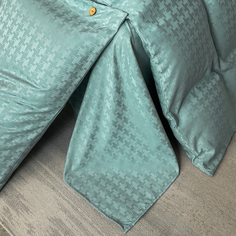 Add a Touch of Luxury to Your Bedroom with this Satin Jacquard Four Piece Bedding Set