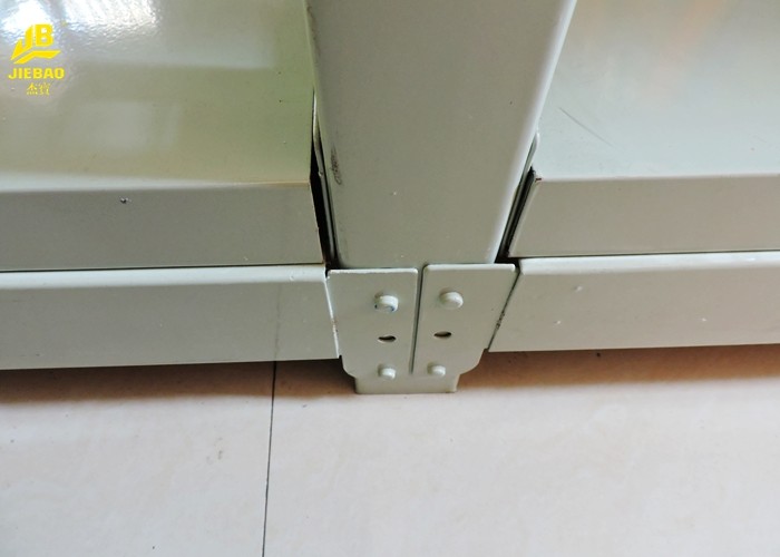 Straight Arm Anti Corrosion Industrial Storage Shelves Racks Gray Colour 2.4M High