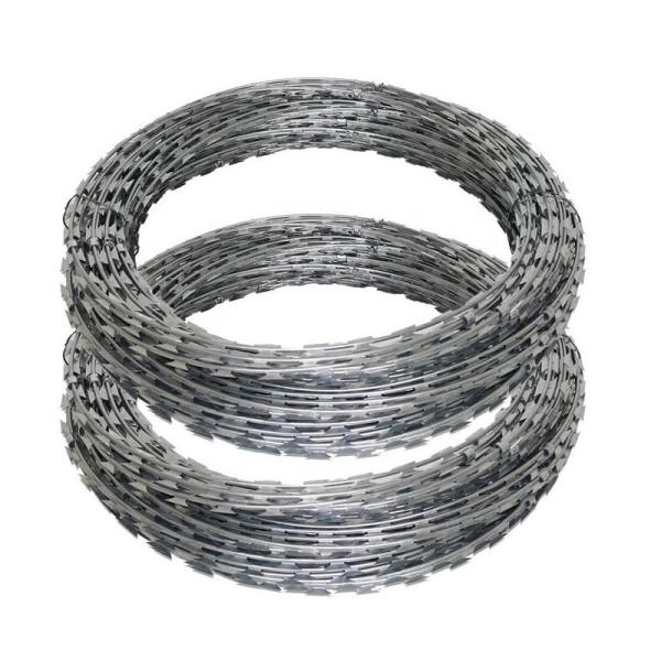 Traffic Road Steel Barrier Galvanized Barbed Wire Fence with Powder Coated
