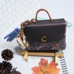 China Lightweight Leather Mini Bag Keychain With Gold Plating factory