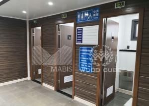 China Convenient Prefabricated Modular Toilets , Q550 Standard Steel Luxury Mobile Toilets factory