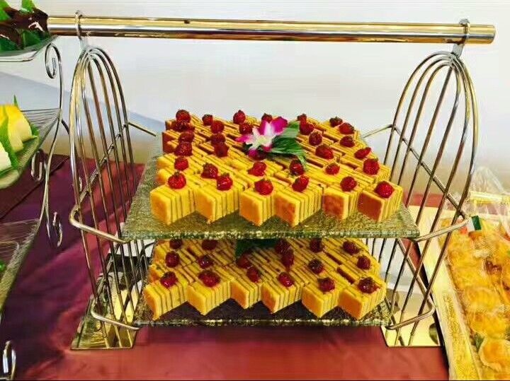 3 - Layer Dim Sum Display Stand for Serving Buffet Food , Melding Green Tined Glass