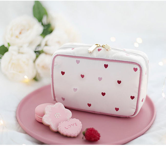 Factory Wholesale Beautiful Printed Pink Heart Makeup Brush Bag With Zipper