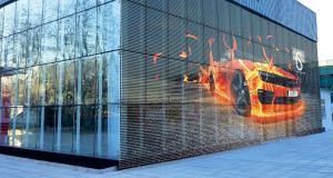 China Indoor Advertising Display Transparent LED Screens P3 1200 Nits 1920hz For Shop factory