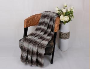 China Soft Polyester Fake Fur Blanket 2 Ply For Couch / Chair Throws High Warmth Retention factory