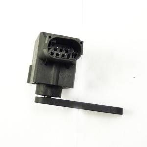 China Mercedes Benz Air Suspension Level Sensor A0105427617 Small Auto Parts factory