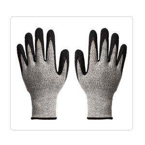 China HPPE Knitted Fiber Cut Resistant Safety Black Latex Gloves factory