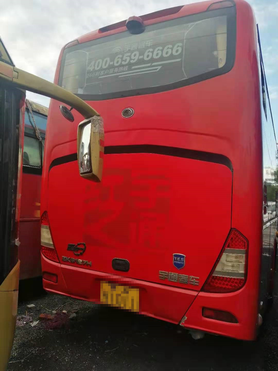 Used Yutong Coach ZK6127 55 Seats Left Seerting Airbag Chassis Rear Engine Euro III Used Tour Bus For Africa