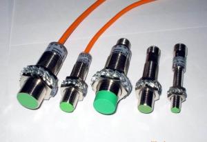 China Compact Volume Green Magnetic Speed Sensor For Fuel Injection Pump EL-T856.00 factory