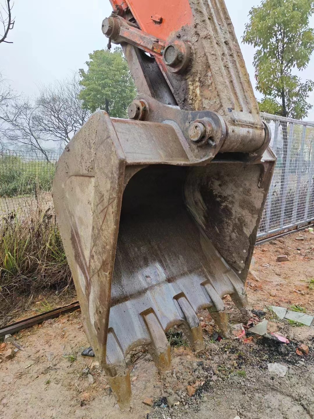 Japanese original imported Hitachi excavator 350-5G with discounted prices
