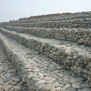 China 2.2mm Flood Control 60x80 Woven Gabion Baskets factory