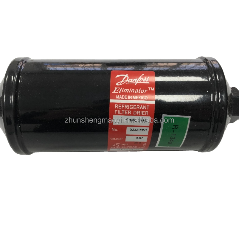 Boost Functionality with Bus Air Conditioning Filter DML305 and Liquid Storage Tank