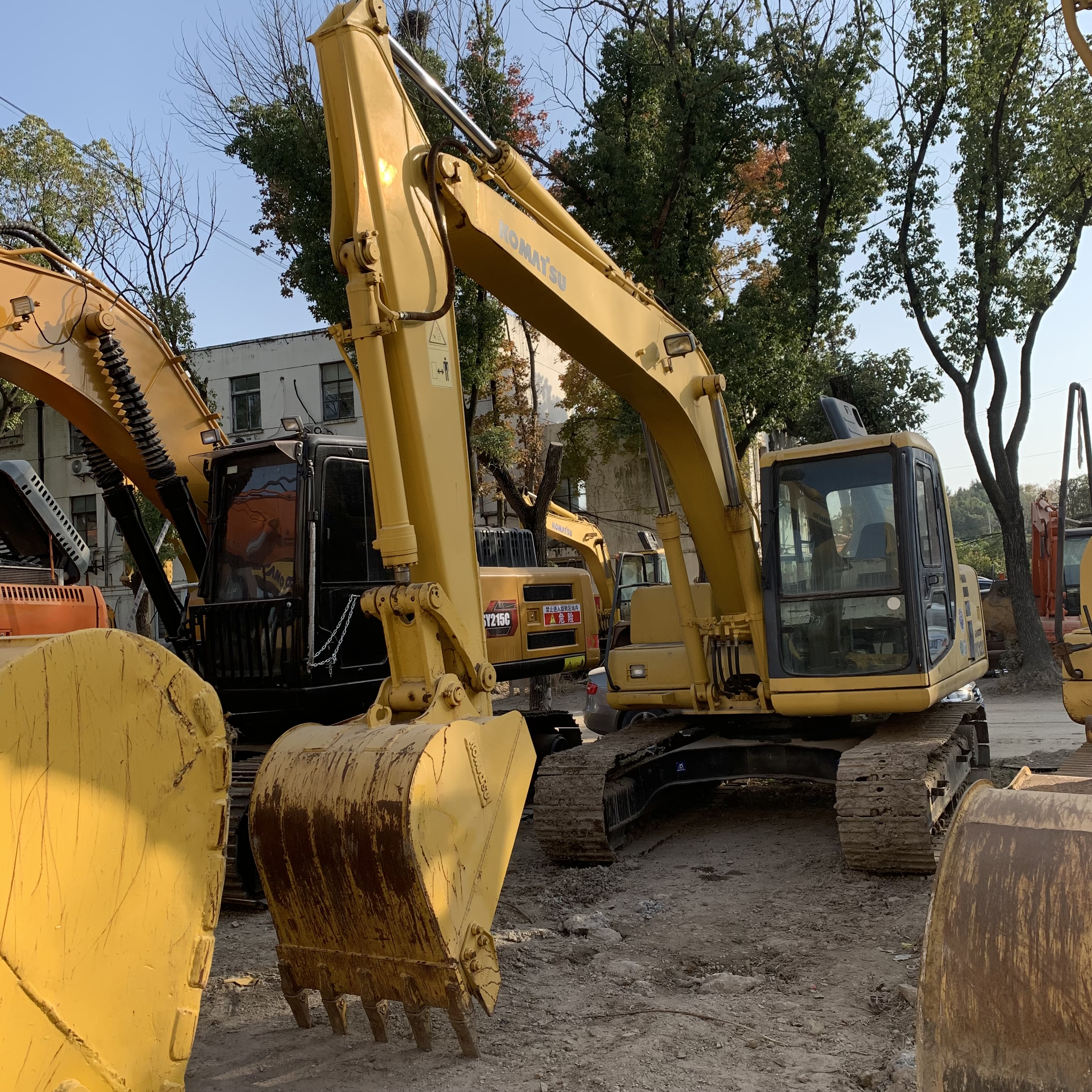 Low Working Hours Good Condition Komatsu PC120-6 Excavator with Original Hydraulic Pump