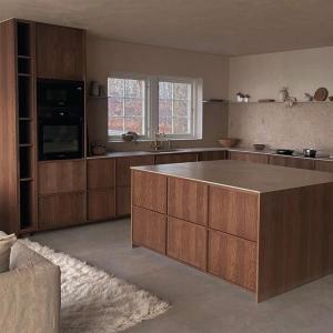 China New Design Classic Style Modular Stainless Steel Kitchen Cabinet Set Free Standing Island Solid Wood Plywood Marble Glass Sink factory
