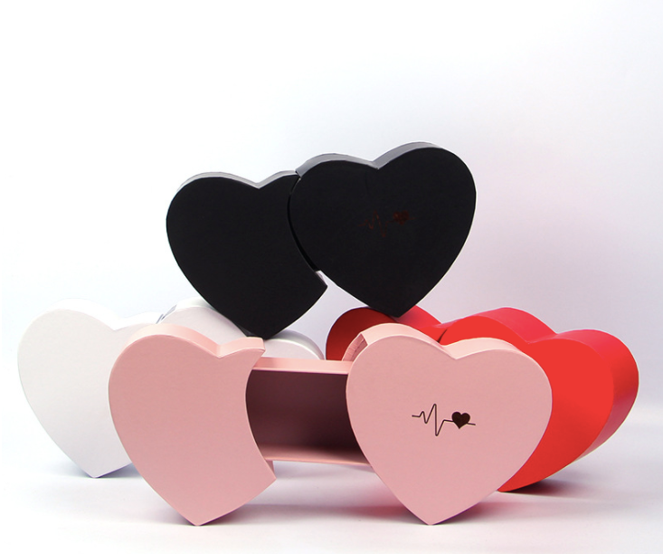 37*19*9.5cm Heart-Shaped Chocolate Packaging Box for Mother's Day and Valentine's Day