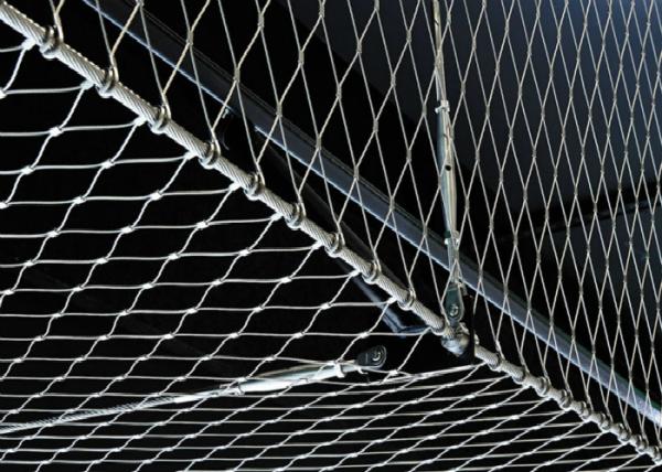 China Security Reinforced Flexible Wire Mesh Netting SS 304 Architectural Ferruled Fence factory