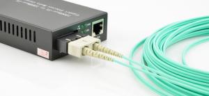 China High Resolution Fiber Optic Media Converter Constant Input Optical Power factory