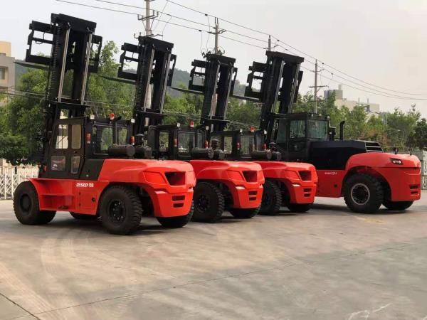 FD150 15T Front / Rear Steering Diesel Engine Forklift 3000mm Lifting Height For