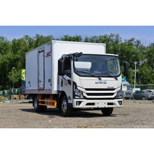 Jianglin 129 Horsepower 4x2 4.02 Meters Refrigerated Truck