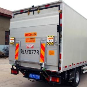 China 1000kg Capacity Cantilever Tail Lift Trucks With Liftgates Hydraulic Dongfeng factory