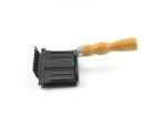 Wooden Handle Horse Grooming Curry Comb Arch Shape For Quick Grooming