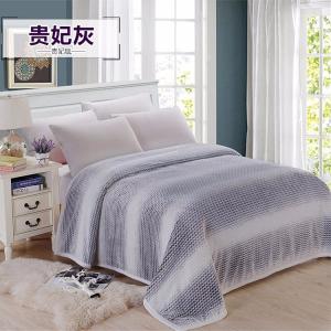 China Luxury Solid Color Flannel Bed Blanket , Thick Reversible Flannel Blank Anti - Static factory