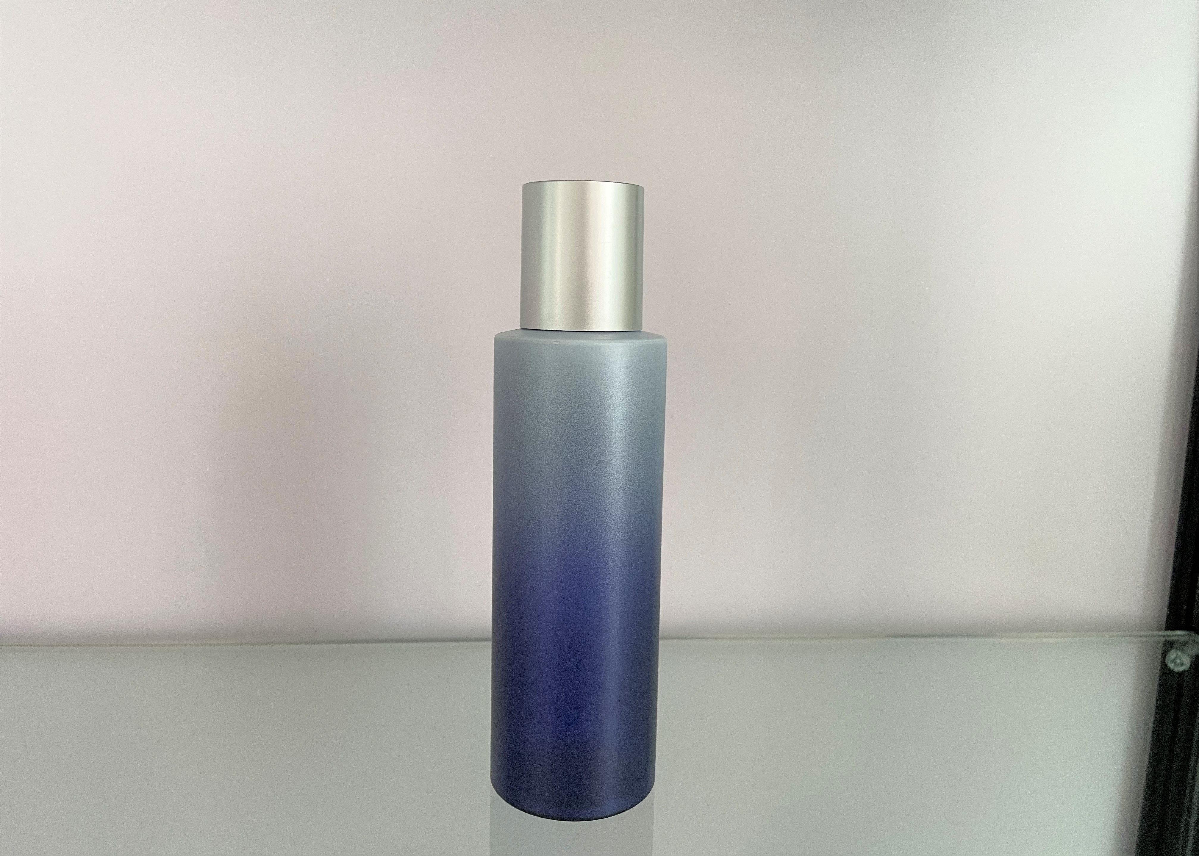 Colorful Cylinder 150ml Plastic Cosmetic Bottles Silk Printing