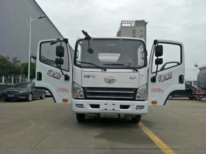 China 150 - 250hp Used Tanker Truck 5 - 15L Capacity Petrol Carrier 4 * 2 All Wheel Drive factory
