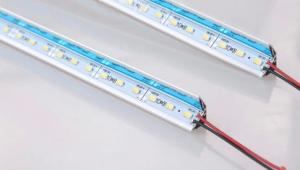China 12v led strips SMD5630 2700-6500K CCT 18W 60pcs LEDs led aluminum profile 5630 aluminum LED rigid strip on sale