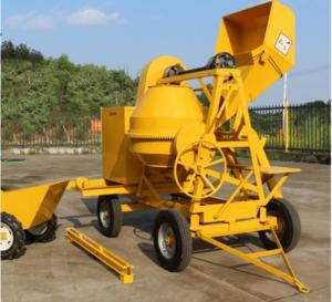 China 500L Mobile Portable Self Loading Concrete Mixer Truck With Air - Cooled Diesel Engine on sale