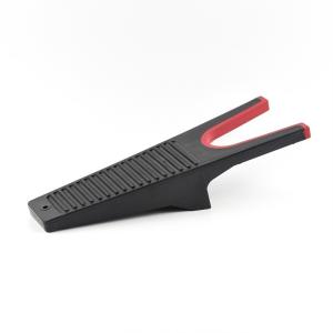 China Optional Color Plastic Boot Jack , Heavy Duty Boot Puller With Rubber Grip factory