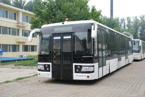 China 110 Passenger Aero Bus Xinfa Airport Equipment With Aluminum Apron factory