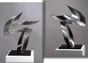 China Customized Modern Stainless Steel Art Sculptures Indoor Decorative Brushed Finishing factory