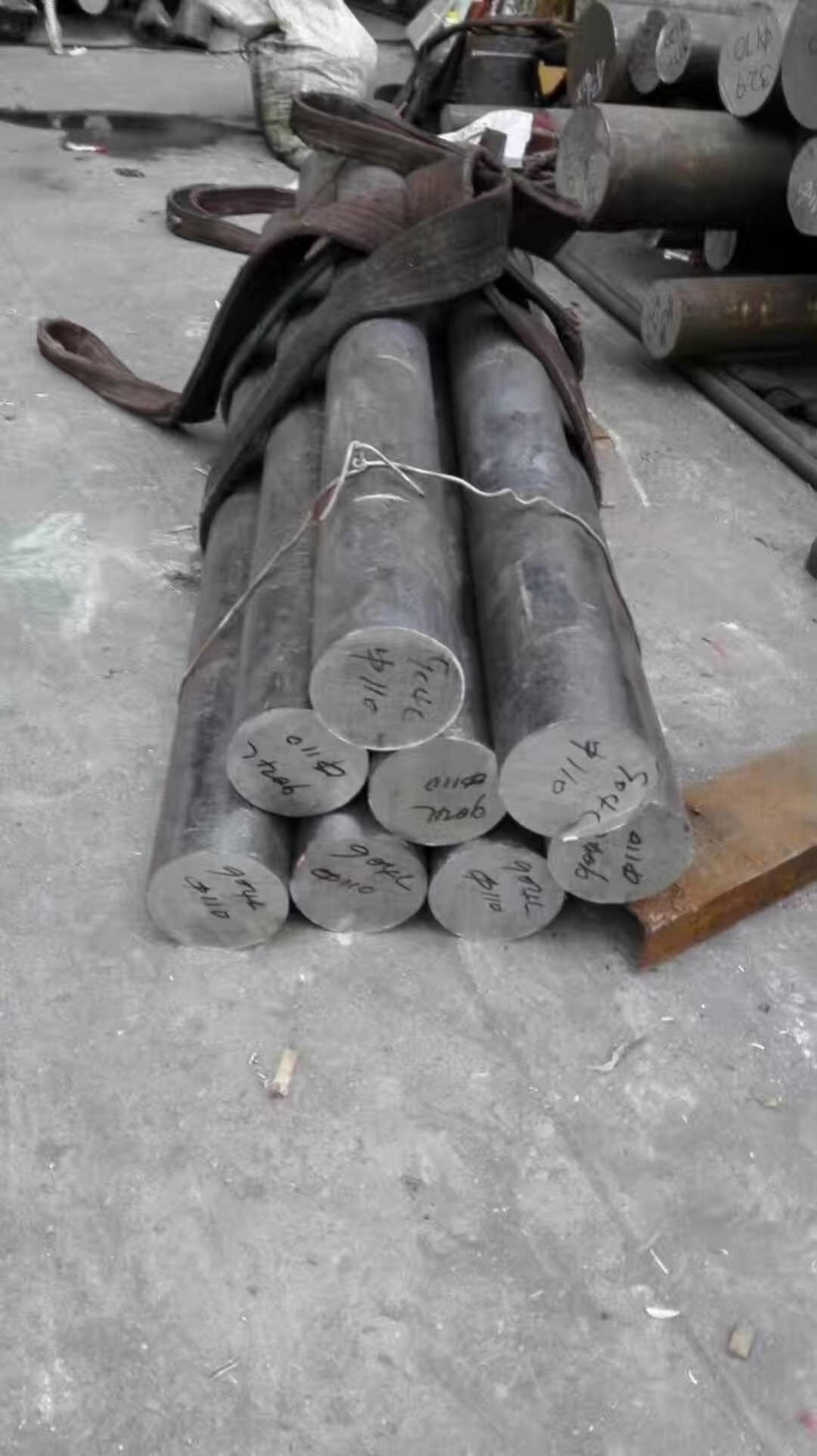 725LN Stainless Steel Round Bar 310MoLN (725LN) Stainless Steel Bar Urea Grade S31050