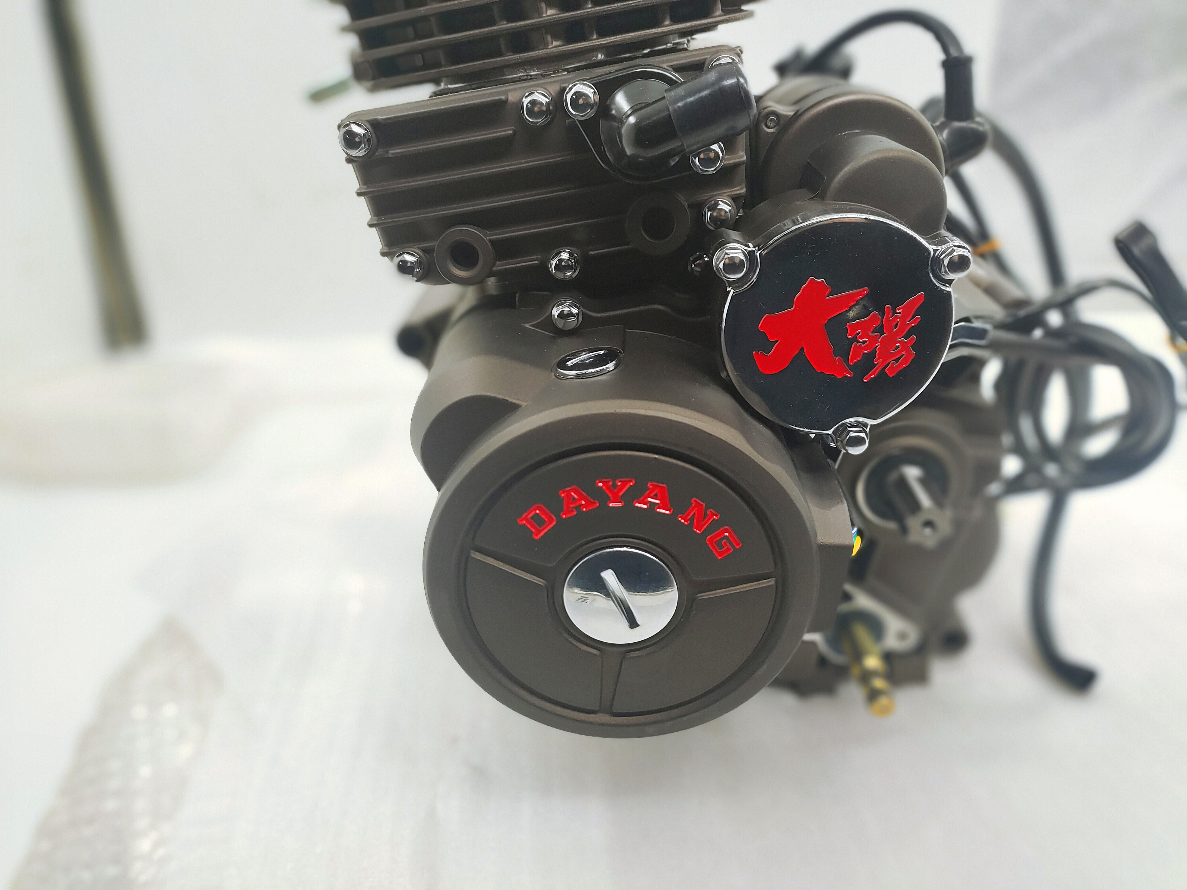 DAYANG LIFAN CG150cc Cool Engine Motorcycle Assembly with Kick Start and 1 Cylinder