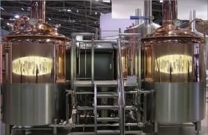 China SU304 Copper Turnkey Microbrewery Equipment PLC Control Anti Corrosion brewpub brewhouse factory