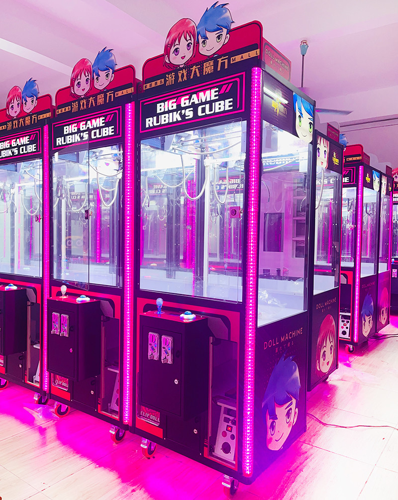 Hot Selling Arcade Game Coin Operated claw Crane Machine Prize Toy for Game Centers arcade game