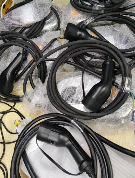 Type2 EV Charger Schuko Cee 3pin 110V 220V 230V 16Amp 3.6kW 7kW IP65 Charging Cable