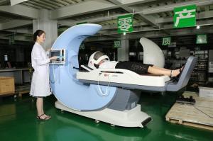 China Innovative Design Non Surgical Spinal Decompression System 0-150mm Bed Translation factory