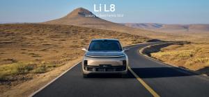 China Smart Auto L8 Flagship 6-Seat Family And Home SUV New Energy Vehicle 1350KM Range, Hybrid System Silver factory