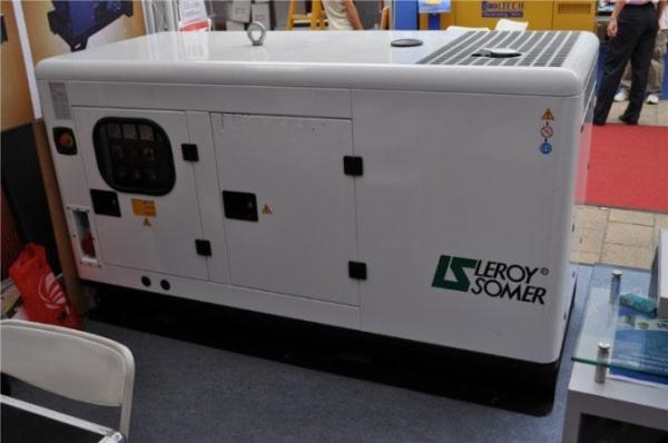 Self Exciting Perkins Diesel Generator 9kva - 1000kva Maintain Easily For