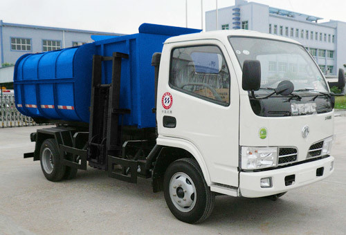 China left hand drive or right hand drive DONGFENG 4X2 4500MM wheelbase 8m3 compactor garbage truck on sales factory