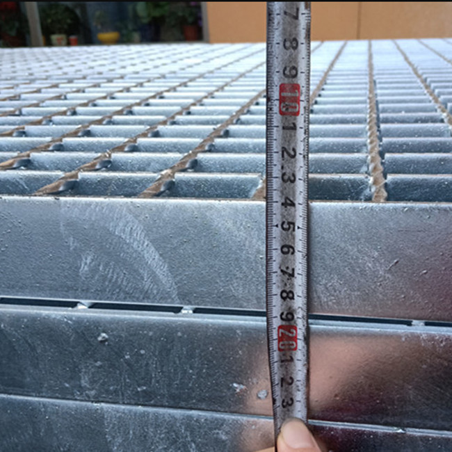 ZT325/30/100 Welded Trench Cover 19W4 Steel Safety Grating