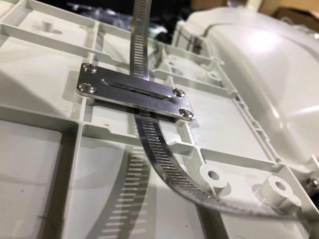 New Product Wall-Mounted Optical Fiber Junction Box 16 Core Full Equipped