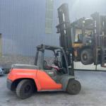 Toyota 8F 6 Ton Used Diesel Forklifts Toyota Forklift 2 Stages Masts Made In