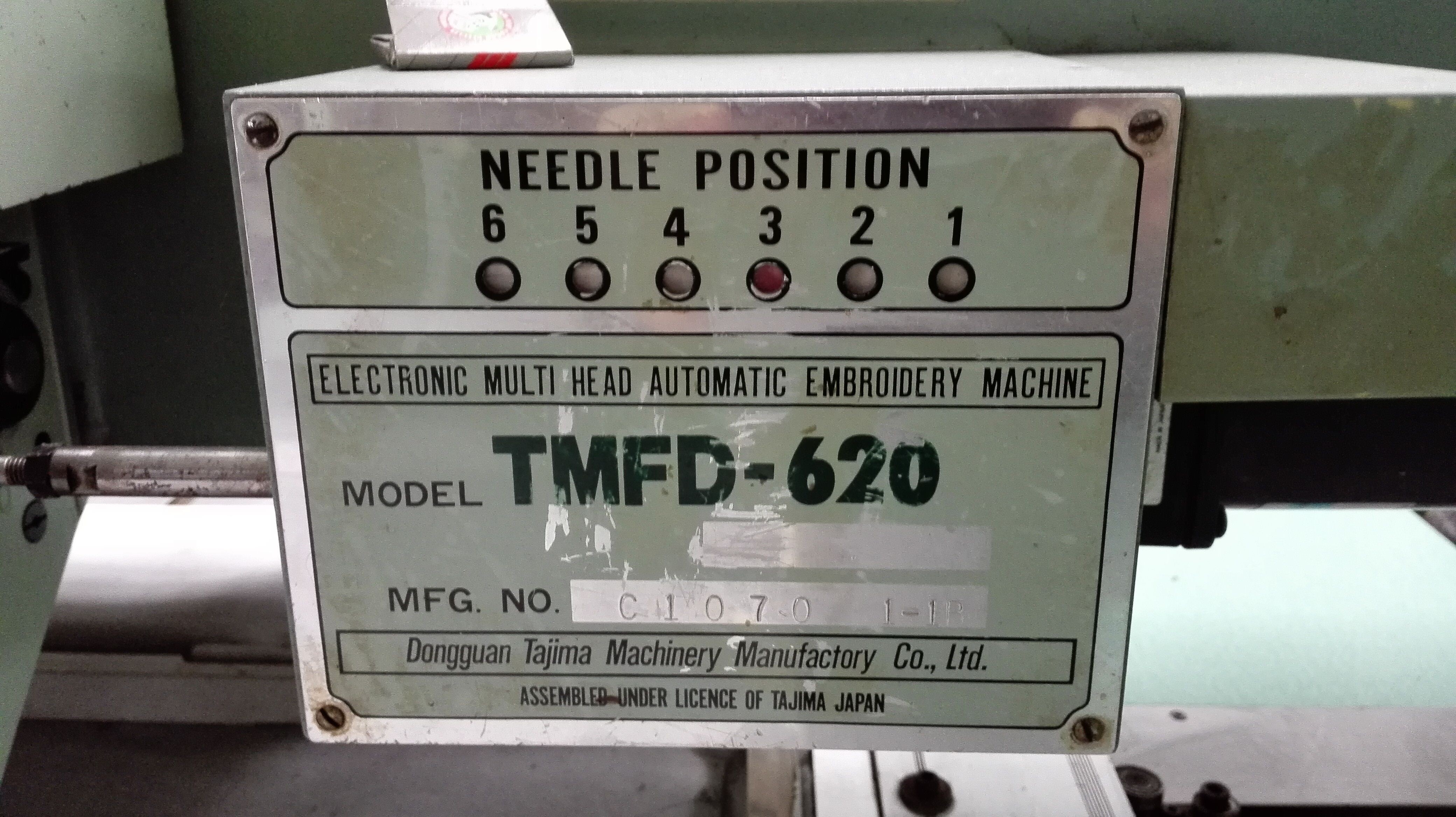Electronic Used Tajima Embroidery Machine With 20 Heads 6 Needles