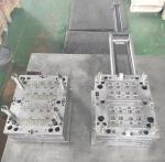 Mold Of Flip Top Cap 28mm Diamter Side Gate In Semi Hot Runner
