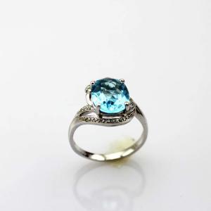 China Women Jewelry 925 Silver Ring with 8mmx10mm Oval Blue Topaz Cubic Zircon(F13) factory